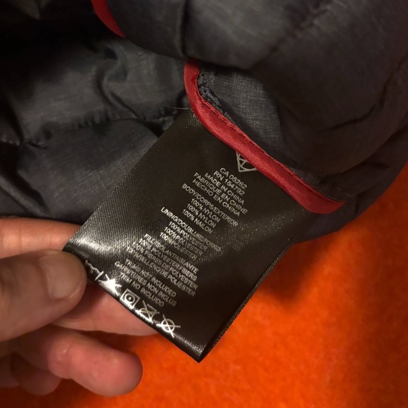 Point Zero Performance red burgundy lightweight quilted vest NWT - Picture 5 of 10